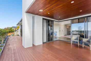 5 Whiting Grove, West Harbour