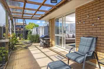 3A Oakridge Way, Northpark