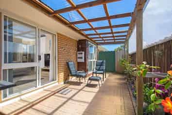 3A Oakridge Way, Northpark