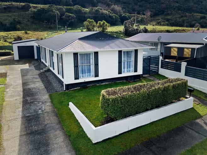 45 Hartford Crescent, Totara Park