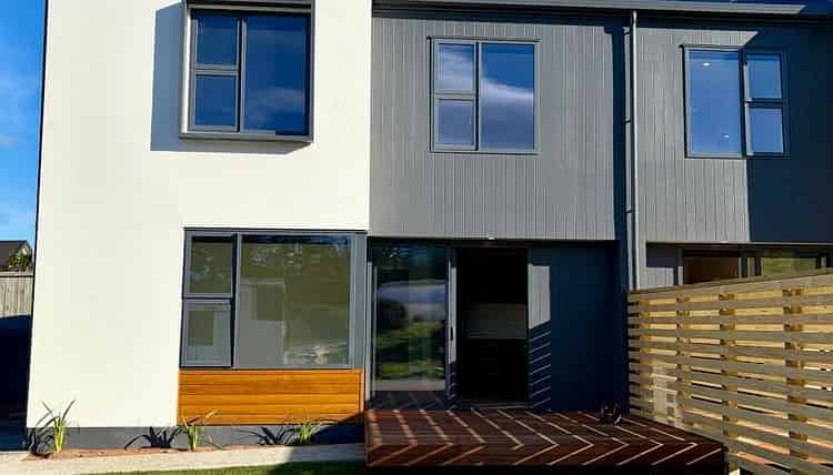 6 Dunford Lane, Andersons Bay
