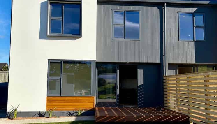 6 Dunford Lane, Andersons Bay