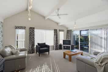 20 Osborn Grove, Allenton