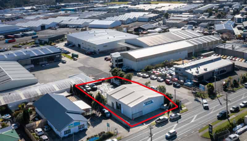 89 Henderson Valley Road, Henderson
