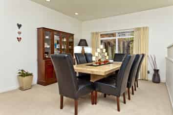 1 Oakford Park Crescent, Greenhithe