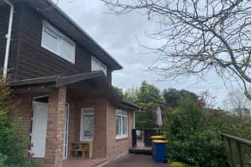 1 Oakford Park Crescent, Greenhithe