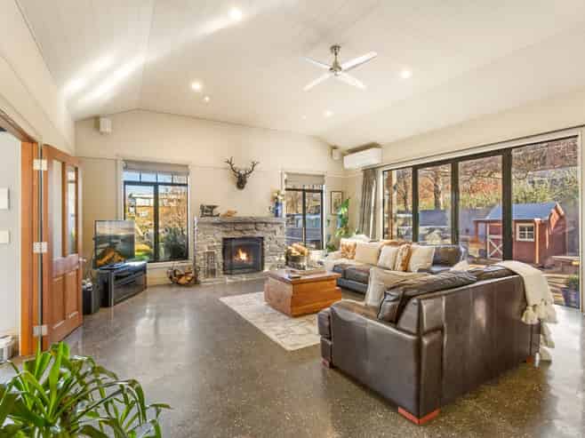 57 Hall Road, Bannockburn