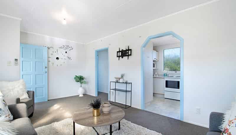 33 Lincoln Park Avenue, Massey