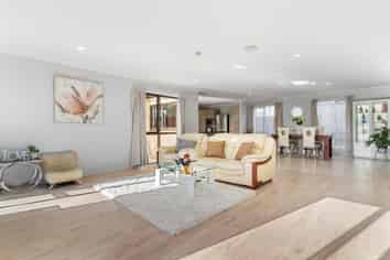 4 Shingleton Lane, Flat Bush