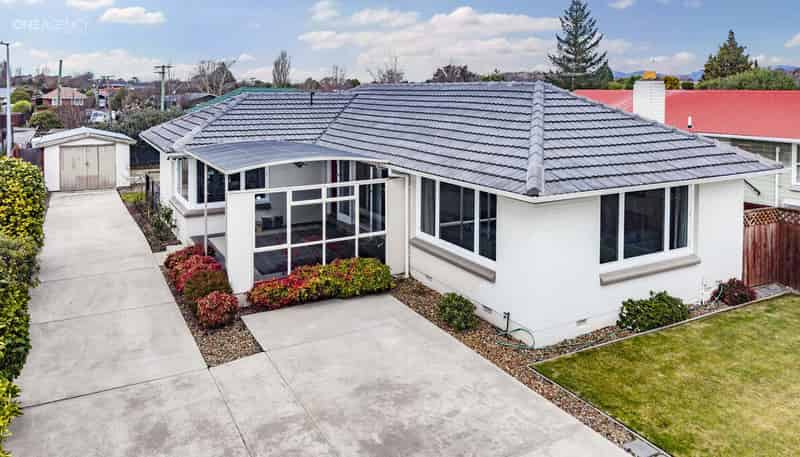 262 Main North Road, Redwood