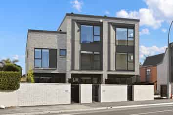 2/1335 Victoria Street, Beerescourt
