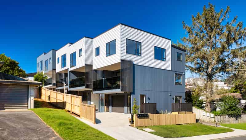 1/4 Powrie Street, Glenfield