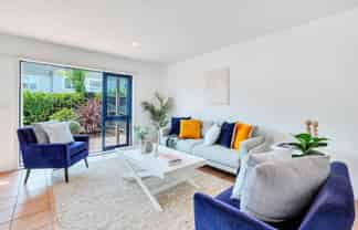 3/70 Fernhill Way, Oteha