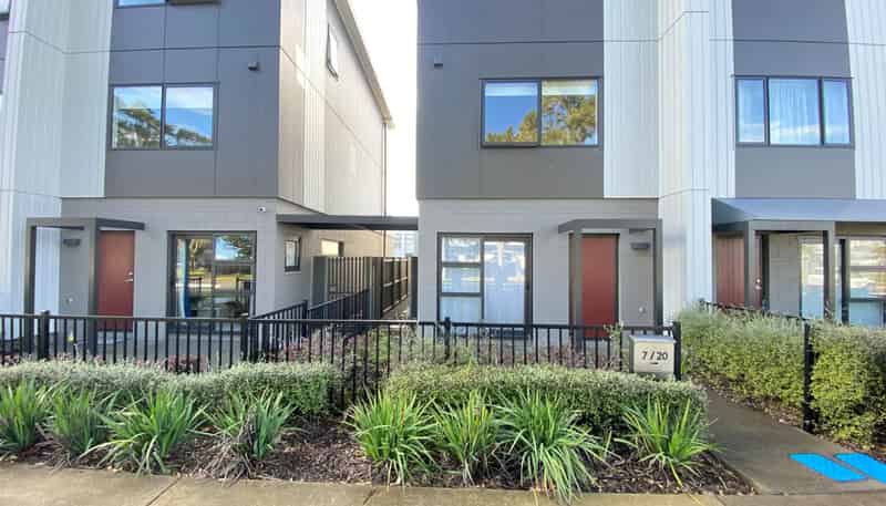 7/20 Bader Drive, Mangere