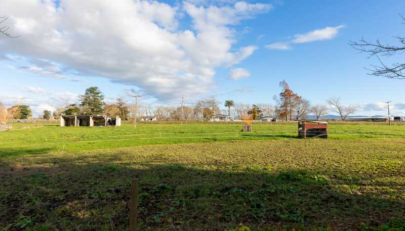 1633 State Highway 25, Pipiroa
