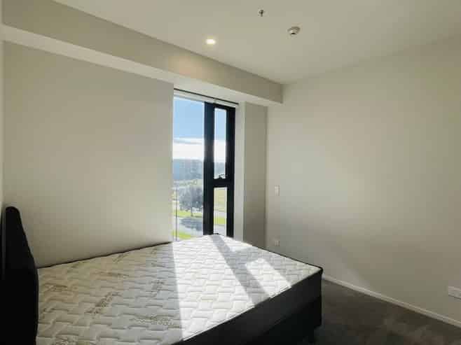 Auckland - Address withheld