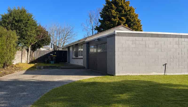 28 Michael Ave, Dinsdale