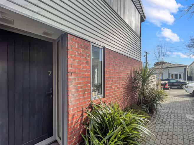 7/24 Princess Terrace, Newtown