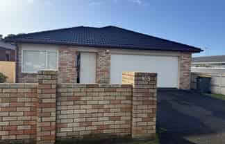 165 Centreway Road, Orewa
