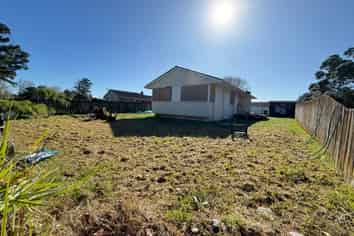23 Hamilton Drive, Waiuku