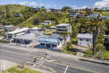 6 Colson Lane, Maraetai