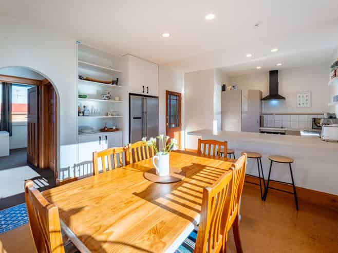 20 Hill View Crescent, Highfield