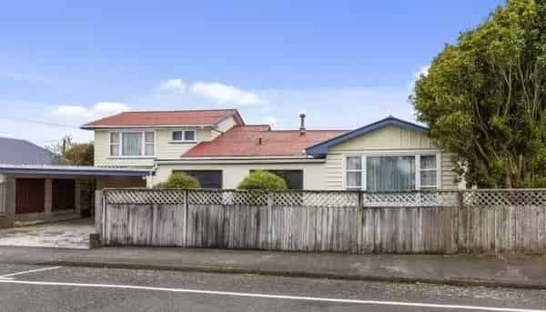 983 High Street, Avalon