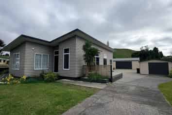 6 Church Street, Tirau