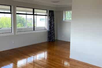 64 Sunnybrae Road, Hillcrest
