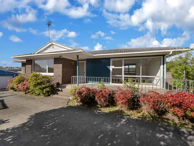16 Harford Place, Pakuranga Heights