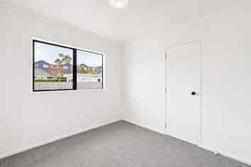 13a Karamu Street , Te Atatu Peninsula