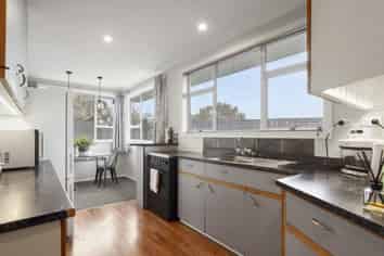 8 Doggett Place, Rangiora