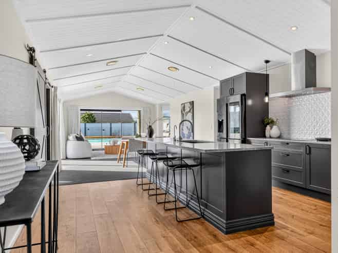 34 Alan Livingston Drive, Cambridge