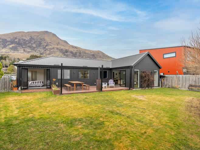 13 Violet Way, Lower Shotover