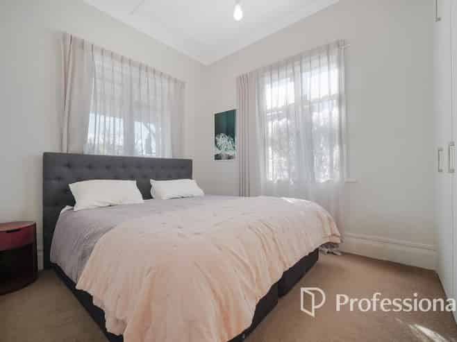 234 Meola Road, Point Chevalier