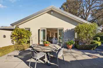 6 Acorn Close, Opawa