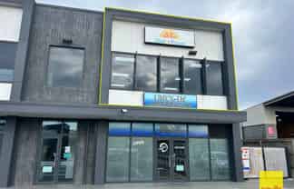Modern Office in a Thriving Precinct