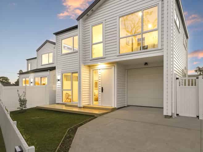 2 Oranga Avenue, One Tree Hill