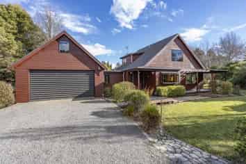 721 Loburn Whiterock Road, Loburn