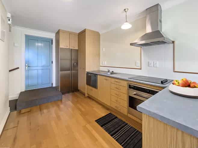 13D Lawrence Street, Newtown