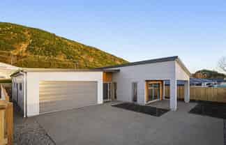 3B Brunoro Place, Paraparaumu