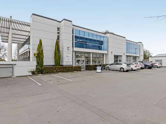 Flexible Size/Configuration Options/Madras Street