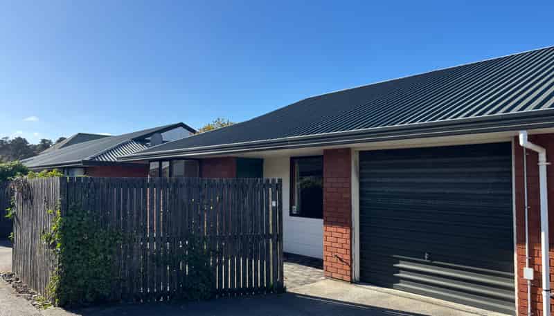 2/8 Dallas Street, Riccarton