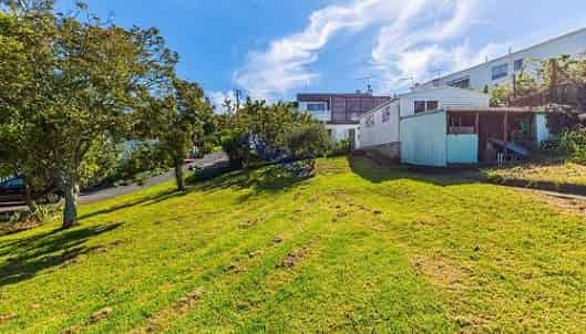 454 Riddell Road, Glendowie