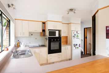 18 Phoenix Place, Dinsdale