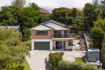 18 Phoenix Place, Dinsdale