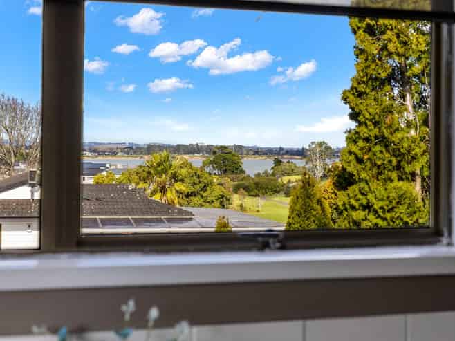 20 McQuarrie Avenue, Manurewa