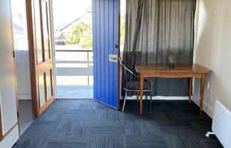 15/51 Pages Road, Linwood
