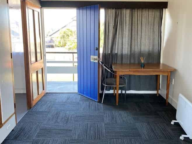15/51 Pages Road, Linwood