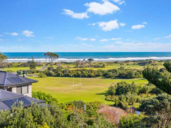 351 Motutara Road, Muriwai